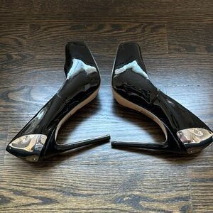 🔵 DV DOLCE VITA PATENT LEATHER PUMPS SIZE 7.5